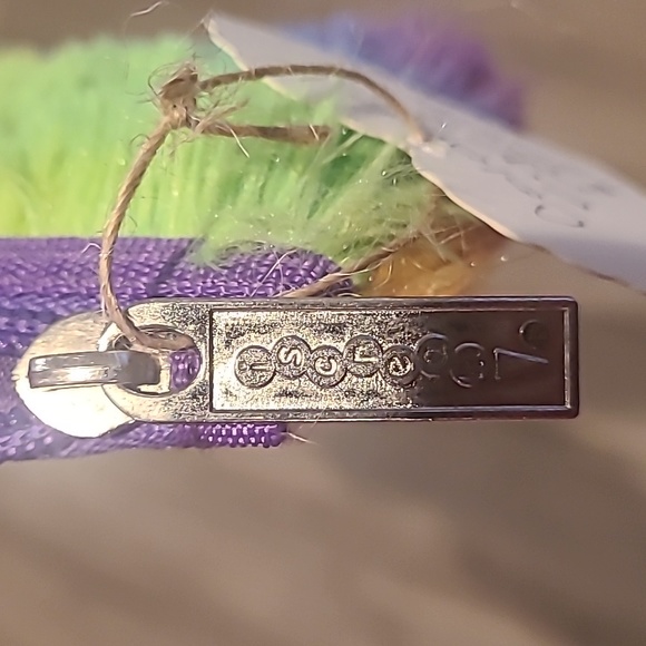 Bundle - Picture 10 of 12